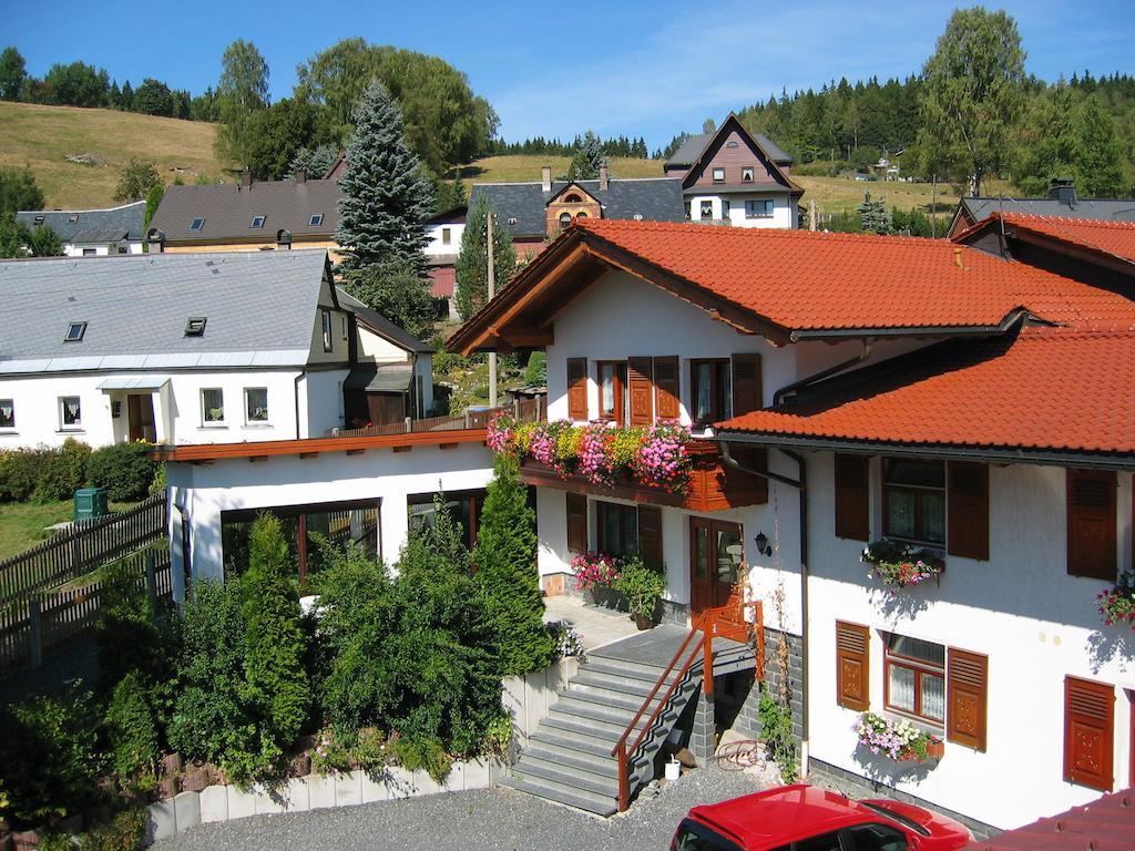 Landhotel Gasthof Zwota Klingenthal Eksteriør billede